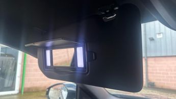 Peugeot 3008 73kWh Allure SUV 5dr Electric Auto (210 ps)