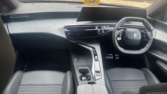 Peugeot 3008 73kWh Allure SUV 5dr Electric Auto (210 ps)