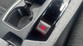 Peugeot 3008 73kWh GT SUV 5dr Electric Auto (210 ps)