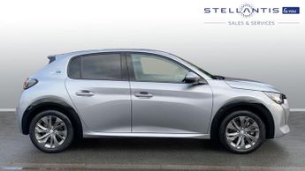 Peugeot 208 50kWh Allure Premium Hatchback 5dr Electric Auto (136 ps)
