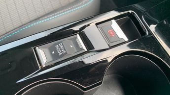 Peugeot 208 50kWh Allure Premium Hatchback 5dr Electric Auto (136 ps)