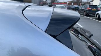 Peugeot 208 50kWh Allure Premium Hatchback 5dr Electric Auto (136 ps)