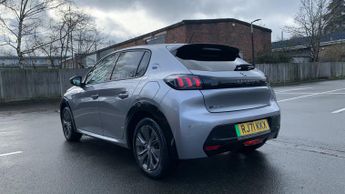 Peugeot 208 50kWh Allure Premium Hatchback 5dr Electric Auto (136 ps)