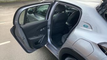 Peugeot 208 50kWh Allure Premium Hatchback 5dr Electric Auto (136 ps)