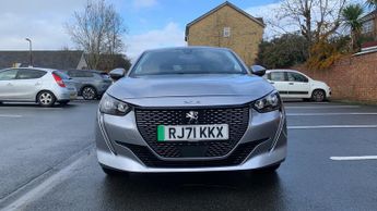 Peugeot 208 50kWh Allure Premium Hatchback 5dr Electric Auto (136 ps)
