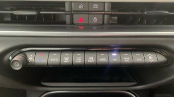 Fiat 600E 54kWh La Prima SUV 5dr Electric Auto (156 ps)