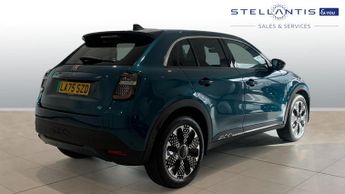 Fiat 600E 54kWh La Prima SUV 5dr Electric Auto (156 ps)