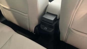 Fiat 600E 54kWh La Prima SUV 5dr Electric Auto (156 ps)