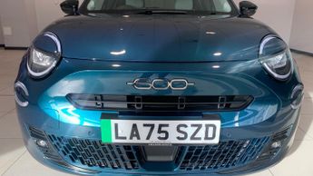 Fiat 600E 54kWh La Prima SUV 5dr Electric Auto (156 ps)