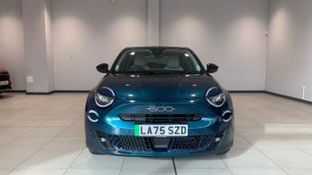 Fiat 600E 54kWh La Prima SUV 5dr Electric Auto (156 ps)