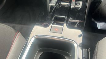 Vauxhall Mokka Electric 54kWh Design SUV 5dr Electric Auto (Long Range) (156 ps)