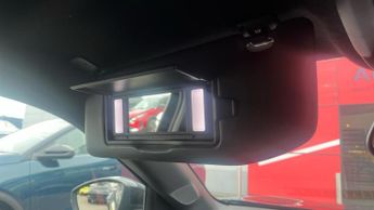 Vauxhall Mokka Electric 54kWh Design SUV 5dr Electric Auto (Long Range) (156 ps)