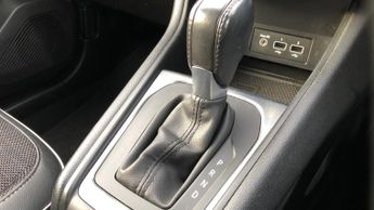 Renault Captur 1.3 TCe S Edition SUV 5dr Petrol EDC Euro 6 (s/s) (130 ps)