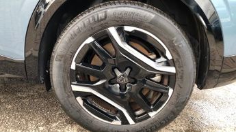 Peugeot 3008 73kWh GT SUV 5dr Electric Auto (210 ps)