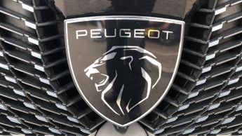 Peugeot 3008 73kWh GT SUV 5dr Electric Auto (210 ps)