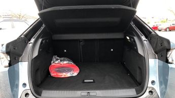 Peugeot 3008 73kWh GT SUV 5dr Electric Auto (210 ps)