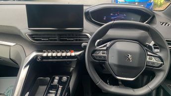 Peugeot 3008 SUV 1.2 HYBRID Allure SUV 5dr Petrol Hybrid e-DSC6 Euro 6 (s/s) (136