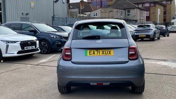 Fiat 500E 42kWh La Prima Hatchback 3dr Electric Auto (118 ps)
