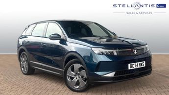 Vauxhall Grandland 1.2 Design SUV 5dr Petrol Hybrid e-DCT Euro 6 (s/s) (136 ps)