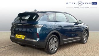 Vauxhall Grandland 1.2 Design SUV 5dr Petrol Hybrid e-DCT Euro 6 (s/s) (136 ps)