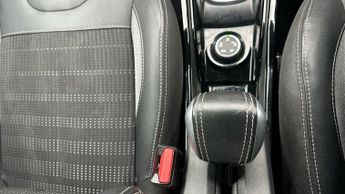 Peugeot 2008 1.2 PureTech GPF Allure SUV 5dr Petrol EAT Euro 6 (s/s) (110 ps)