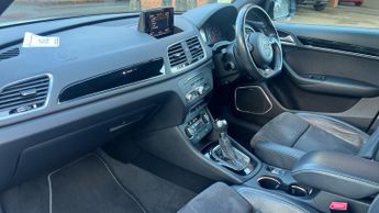 Audi Q3 1.4 TFSI CoD Black Edition SUV 5dr Petrol S Tronic Euro 6 (s/s) 