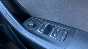 Audi Q3 1.4 TFSI CoD Black Edition SUV 5dr Petrol S Tronic Euro 6 (s/s) 