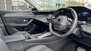 Peugeot 308 54kWh Allure Hatchback 5dr Electric Auto (156 ps)