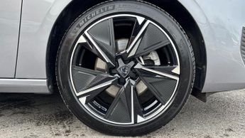 Peugeot 308 54kWh Allure Hatchback 5dr Electric Auto (156 ps)