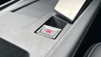 Peugeot 308 54kWh Allure Hatchback 5dr Electric Auto (156 ps)