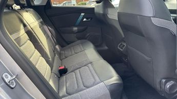 Citroen C4 X 50kWh Shine Fastback 4dr Electric Auto (7.4kW Charger) (136 ps)