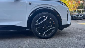 Peugeot 3008 73kWh GT SUV 5dr Electric Auto (210 ps)