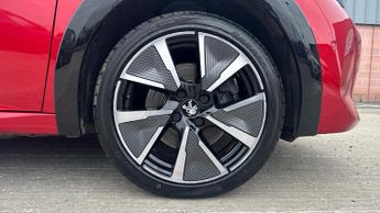 Peugeot 208 50kWh GT Premium Hatchback 5dr Electric Auto (136 ps)