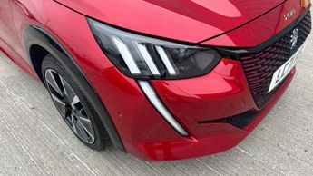 Peugeot 208 50kWh GT Premium Hatchback 5dr Electric Auto (136 ps)