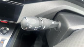 Peugeot 408 1.2 HYBRID GT Fastback 5dr Petrol Hybrid e-DSC6 Euro 6 (s/s) (13