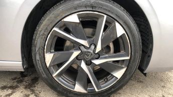 Peugeot 308 1.2 PureTech Allure Premium Hatchback 5dr Petrol EAT Euro 6 (s/s