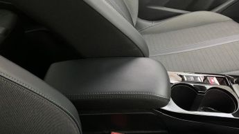 Peugeot 2008 50kWh Allure Premium SUV 5dr Electric Auto (7kW Charger) (136 ps