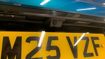 Peugeot 308 1.2 HYBRID GT Hatchback 5dr Petrol Hybrid e-DSC6 Euro 6 (s/s) (1