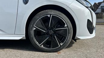 Peugeot 308 54kWh GT Hatchback 5dr Electric Auto (156 ps)
