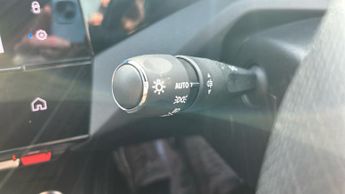 Peugeot 308 54kWh GT Hatchback 5dr Electric Auto (156 ps)