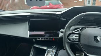 Peugeot 308 54kWh GT Hatchback 5dr Electric Auto (156 ps)