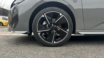 Peugeot 308 54kWh GT Hatchback 5dr Electric Auto (156 ps)