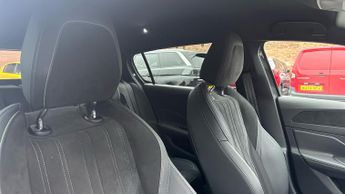 Peugeot 308 54kWh GT Hatchback 5dr Electric Auto (156 ps)