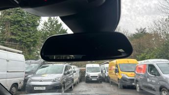 Peugeot 2008 1.2 HYBRID Allure SUV 5dr Petrol Hybrid e-DSC6 Euro 6 (s/s) (136