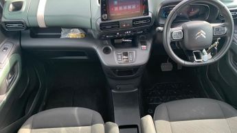 Citroen Berlingo 50kWh Flair XTR M MPV 5dr Electric Auto (7.4kW Charger) (136 ps)