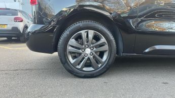 Peugeot Traveller 2.0 BlueHDi Allure Standard MPV 5dr Diesel EAT8 MWB Euro 6 (s/s)