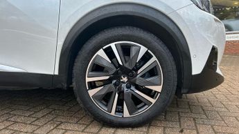 Peugeot 2008 50kWh GT Premium SUV 5dr Electric Auto (7kW Charger) (136 ps)