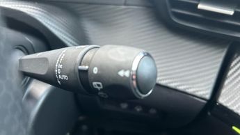 Peugeot 2008 50kWh GT Premium SUV 5dr Electric Auto (7kW Charger) (136 ps)