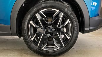 Peugeot 3008 SUV 1.2 HYBRID GT SUV 5dr Petrol Hybrid e-DSC6 Euro 6 (s/s) (136 ps)