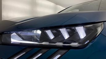 Peugeot 3008 SUV 1.2 HYBRID GT SUV 5dr Petrol Hybrid e-DSC6 Euro 6 (s/s) (136 ps)